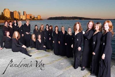 Foto promocional del coro femenino Pandora's Vox