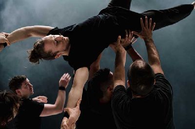 Foto promocional del espectáculo Contre-nature de la Compagnie de Chaillot