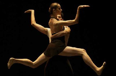 Foto promocional de la pieza de danza Duende de la Compañía Nacho Duato