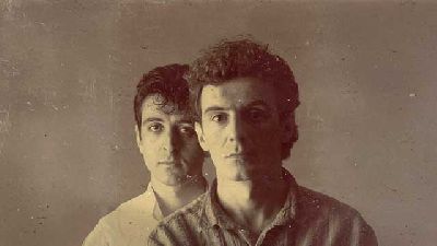 Foto promocional del grupo El último de la fila