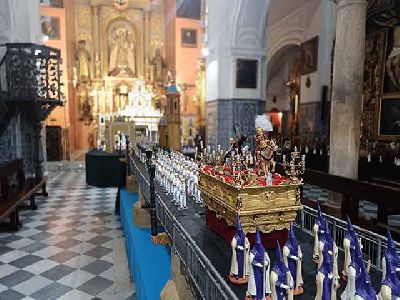 Foto promocional de la exposición Pasos en miniatura en la Capilla de la Paz Sevilla