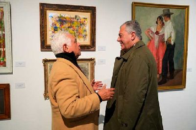 Foto de la inauguración de la exposición Pintura y coleccionismo en el Museo Bellver de Sevilla 2026