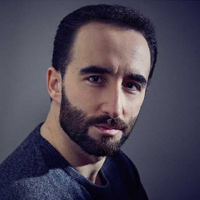 Foto promocional del tenor Francisco Fernández-Rueda