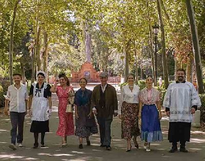 Foto promocional de la compañía Giraldillo de comedias para Soñó Sevilla... bajo las estrellas