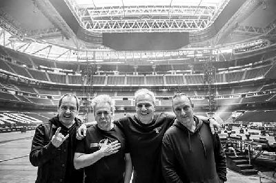 Foto promocional de Hombres G