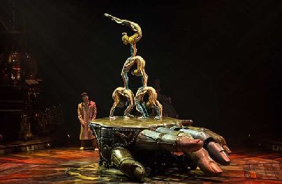 Foto promocional del espectáculo Kurios - Gabinete de curiosidades del Circo del Sol