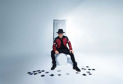 Foto promocional del Mago invisible