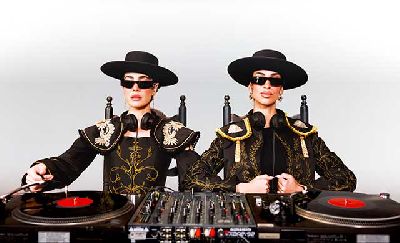 Foto promocional de la banda Mëstiza