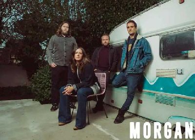Foto promocional de la banda Morgan