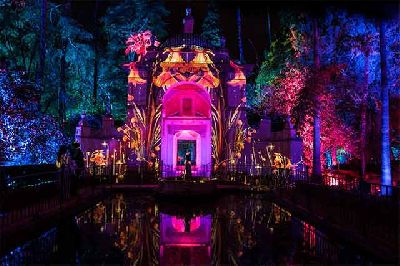 Foto promocional de Naturaleza encendida en el Real Alcázar de Sevilla