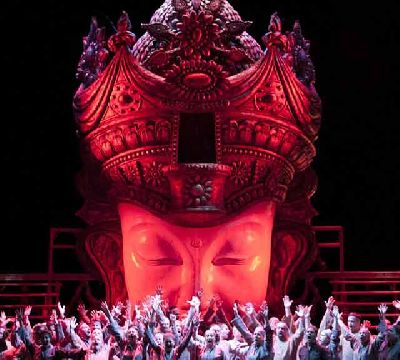 Foto promocional de la ópera Turandot