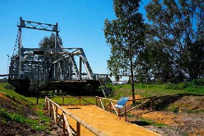 Foto del Puente de Alfonso XIII (antiguo Puente de Hierro) de Sevilla