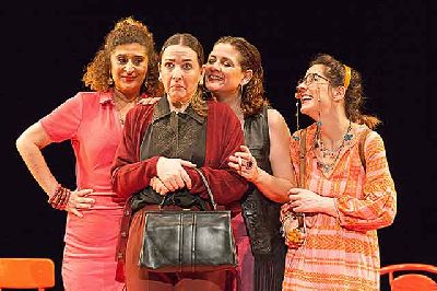 Foto promocional de la obra de teatro Las bingueras de la compañía Las Niñas de Cádiz