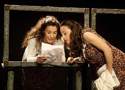 Teatro: Cartas de las golondrinas en La Fundición Sevilla