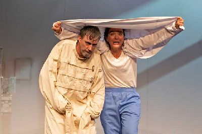 Fotografía promocional de la obra El diario del asesino de la regañá