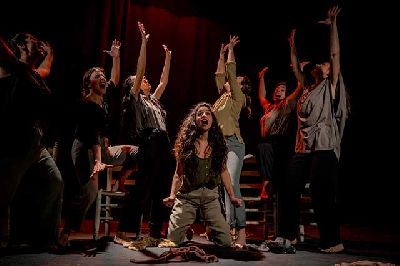 Foto promocional del espectáculo Enlorquecidas de la compañía Hartateatro