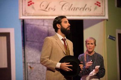 Foto promocional de Los claveles por la Compañía Sevillana de Zarzuela
