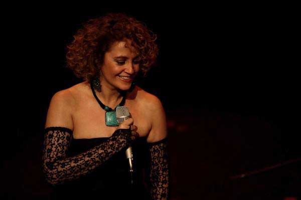 19 de agosto de 2012 actuación de Rosario Solano en las Noches de Verano en el Palacio de la Buhaira